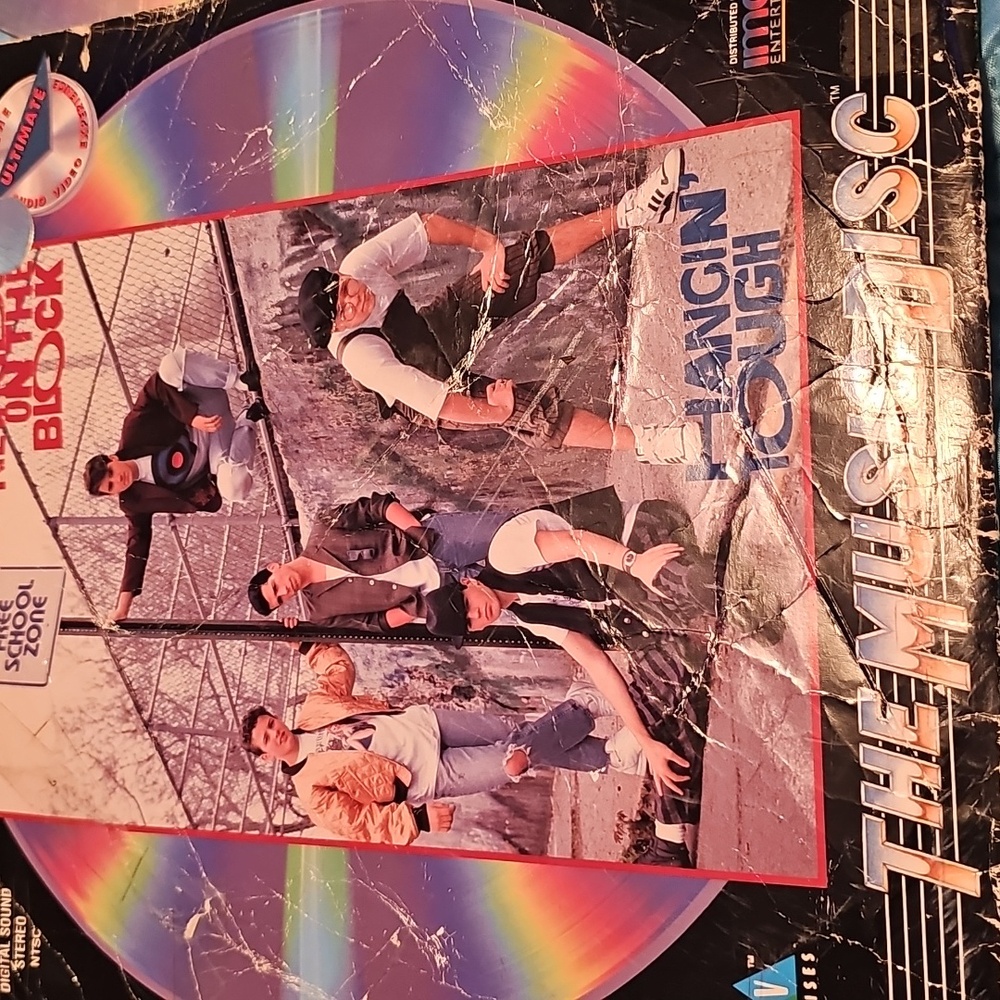 New Kids on the Block - Hangin' Tough Live 1989 Laserdisc LD‎ NTSC ID6960CB - Picture 2 of 6